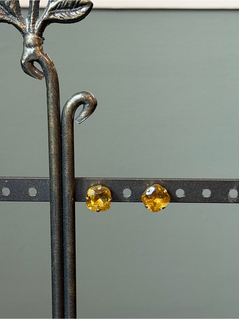 Sorrelli Halcyon Stud Earrings, Golden Yellow / Antique Gold (EDH25AGTNG), NWT - Picture 7 of 7